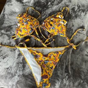 Brand new yellow bikini